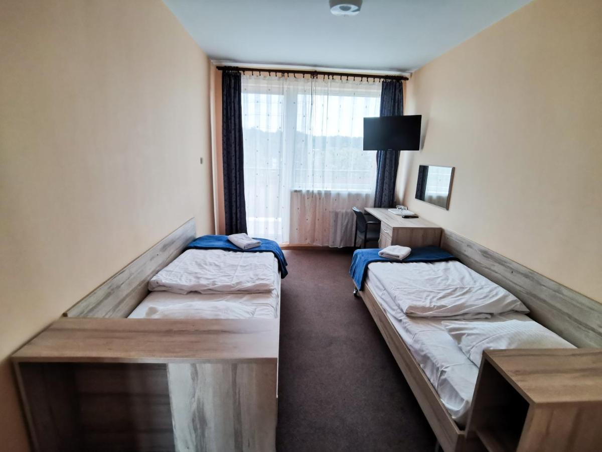 Wosir Drzonkow Hotel Zielona Góra Kültér fotó